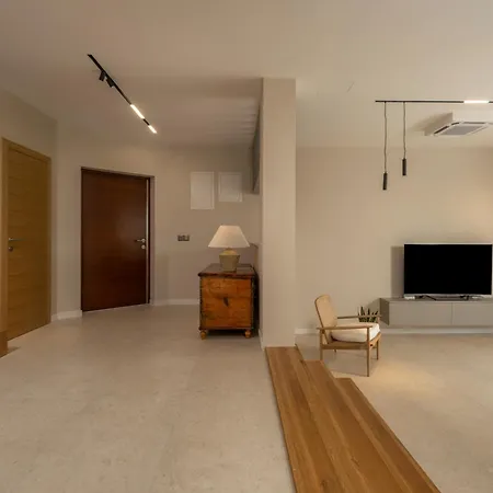 Oliva I Terakota Villa